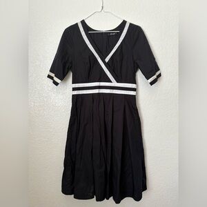 eShakti‎ Black and White Long Sleeve Dress